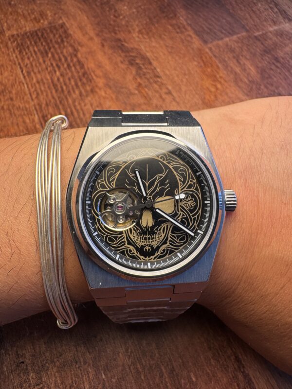 Skull Watch / LIMITED EDITION - Image 3